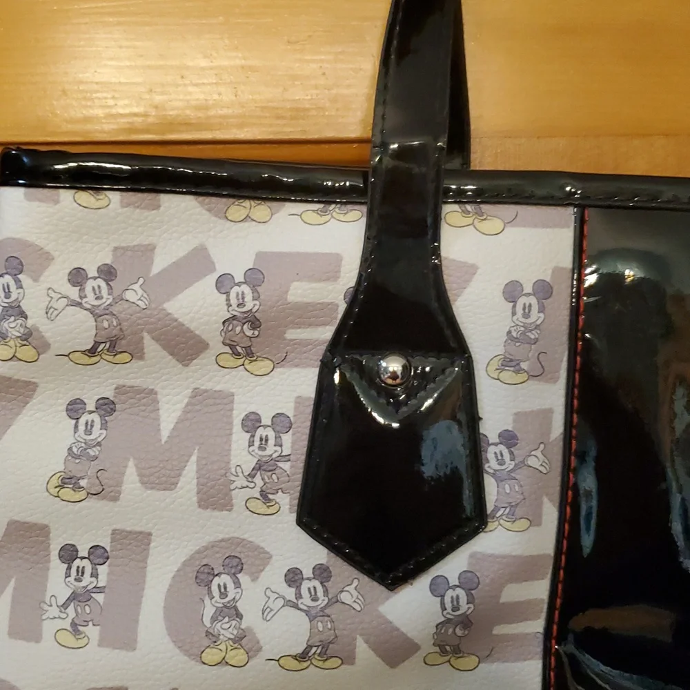 Disney x The Bradford Exchange Mickey Mouse Iconic Faux‎ Leather Tote Bag